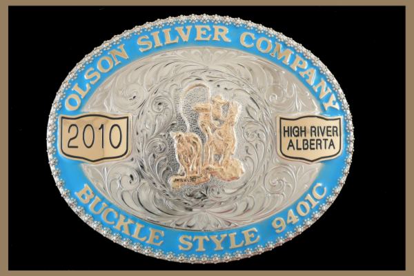 Custom belt buckle with color